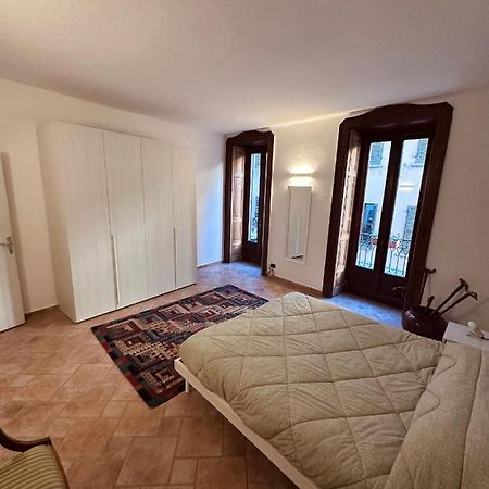 Appartamento La casa del corso Arona Esterno foto