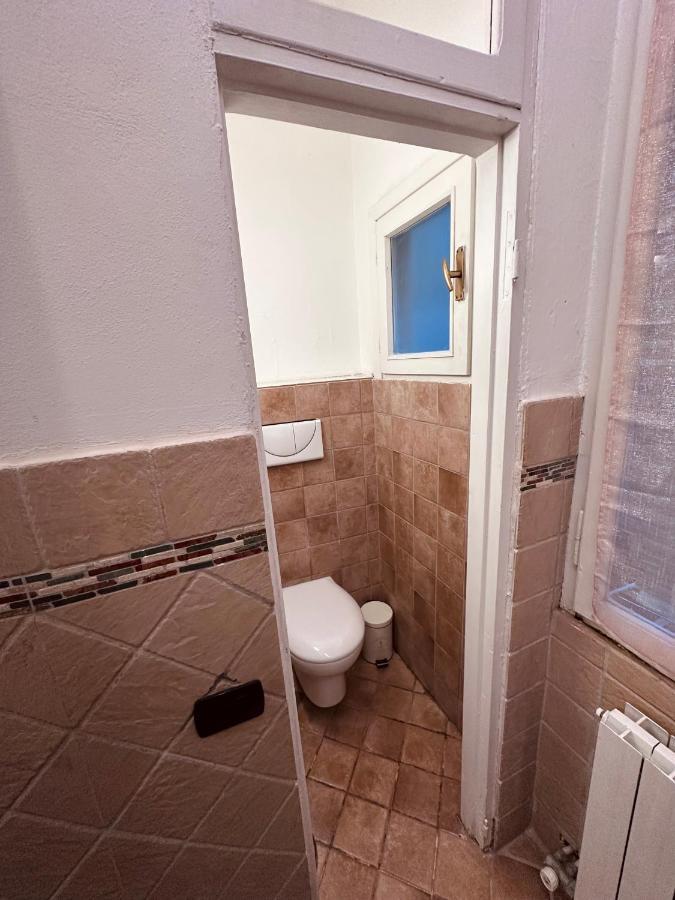 Appartamento La casa del corso Arona Esterno foto